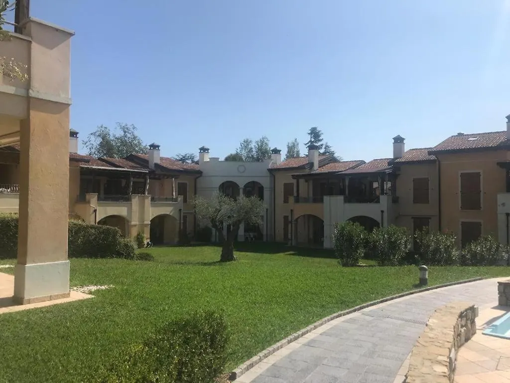 The Houses Of Color - Residence With Pool Manerba del Garda Italy