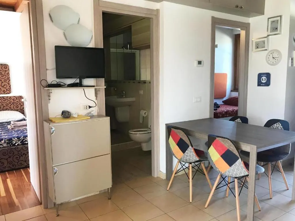 The Houses Of Color - Residence With Pool Manerba del Garda